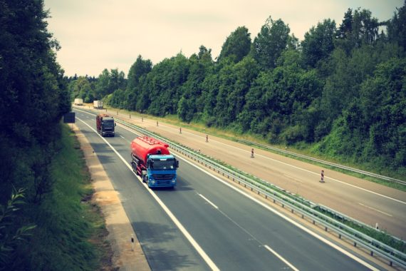 Trucking Servic
